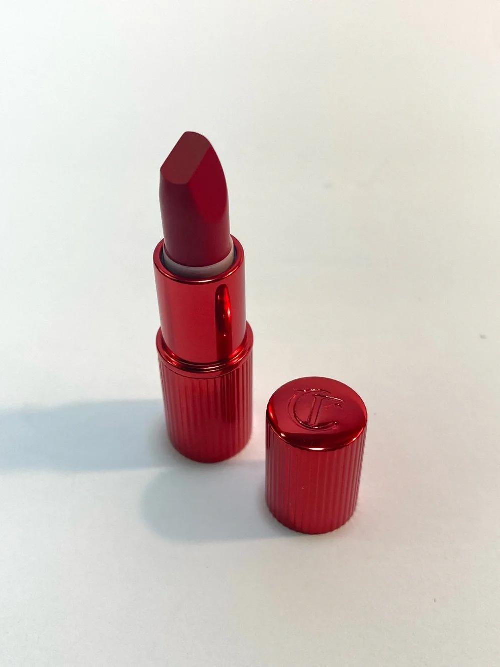 Charlotte Tilbury Mini Matte Revolution Hollywood Vixen Red Lipstick New in Box